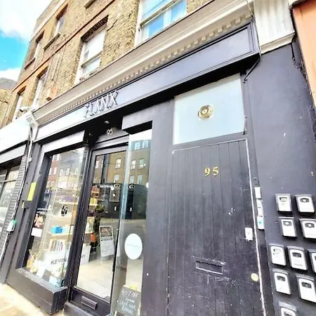 One Bedroom Apartment With A Terrace In Angel London Exterior photo