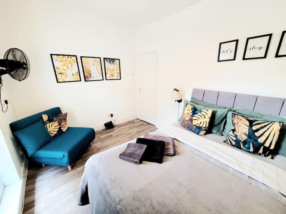 One Bedroom With A Terrace In Angel *